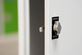 Spindschrank - 2 Fächer - Sonderbreite - Design 259 Morgentau Drehriegel