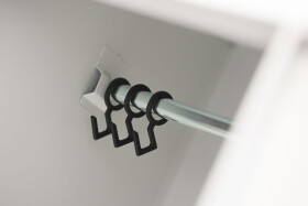 Brandschutzgarderobe mit 10 Kleiderhaken