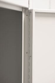 Gebrauchter Schließfachschrank mit 12 Fächern / Design D0259